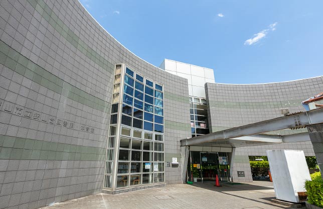 狭山台体育館・狭山台図書館